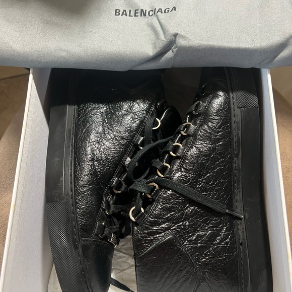Balenciaga Arena - Picture 1 of 1